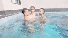 DELICIOUS POOL PARTY WITH LOTS OF HOT KISSES - BY DONOVAN BELL, LEO CARIOCA AND JACK HARRIS - CLIP 1