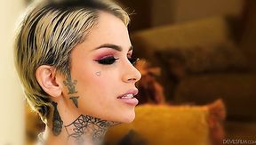 Horn-mad backstage xxx interview with a real alternative slut Leigh Raven