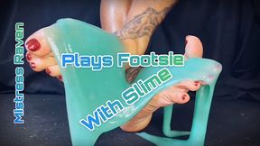 PLAYING FOOTSIE WITH SLIME - Foot Fetish, Barefoot, Feet Fetish