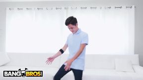 Sexy - Juan El Caballo Loco Practicing His Sex Moves Like A Dork