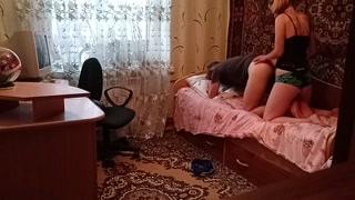 Mistress likes to fuck her boyfriend