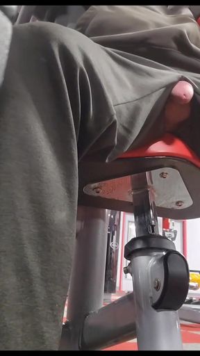 Epic moment from "Hitting the gym"