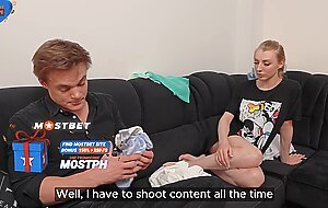 A Bad Housewife gets Her Anal Punishment For a Messy Apartment