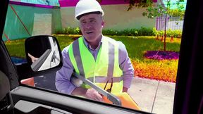 Construction Worker Gets Unexpectedly Seduced in Amateur Gay Sex Scene