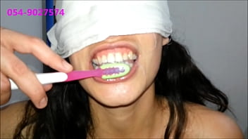 Sharon From Tel-Aviv Brushes Her Teeth With Cum