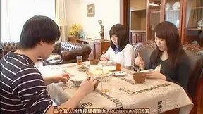 Sexy Stepdaughter Gives Blowjob in Kitchen while Mom nearby