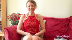 Natural fullbush MILF Alexia (JOI)