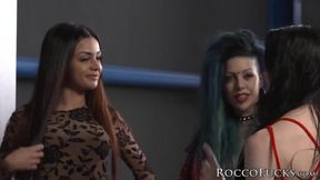 Naughty chicks watch hot girl having her tight ass ravaged