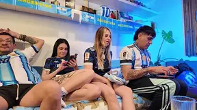 Amateur Foursome goes wild during Argentina vs England Live Show