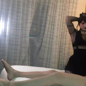 Gothic Trans Woman Gives Blowjob