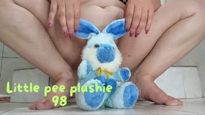 Little pee plushie 98