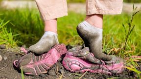 Crushed in Ash White Socks Took Control ( No Sound )