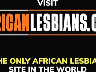 AFRO LESBOS - Curvy Nigerian mother I'd like to fuck Voyeur Hawt 1St Lesbo Experience Shower