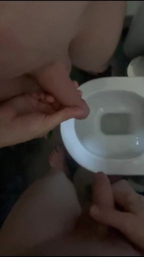 Amateur Boys Piss Together and Hold Each Others Cock