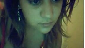 Tanned Turkish webcam whore flaunts her big natural boobs