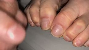 LONG NATURAL TOES COVERED - FULL HD