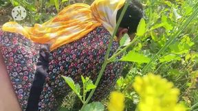 Desi Village Bhabhi Fucked by Devar in Outdoor
