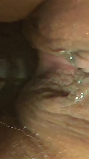 Omg! Fat Man Knew He Wouldn’t Last Much Longer, Gave up and Started Moaning Hard While Cumming Inside Woman Big Fat Pussy