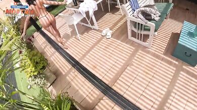 My married neighbor rides me in the jacuzzi huge cumshot and facial