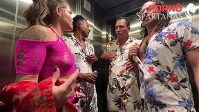 no carnaval, a putaria rolou solta entre amigos