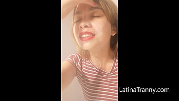 Amber Allison Wanking and smoking a cigarrete white face