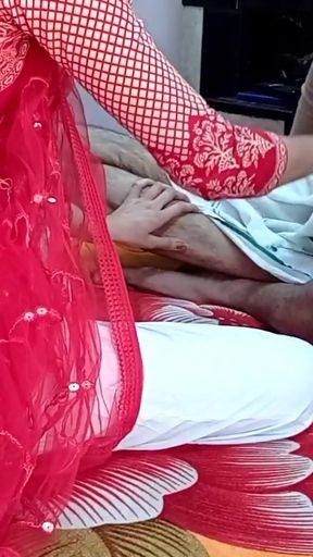 Captivating moment from &quot;Bade ghar ki bahu tantrik baba se huyi pregnant full hundi movie SLIMGIRL DESIFILMY45&quot;
