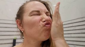 My bad morning breath and tasty smell 2 b