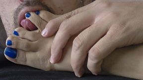 Candid sleepy toe sucking #2 (1080p)