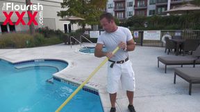 Pool boy pornstar Chad White gets picked up by sugarmama - BTS