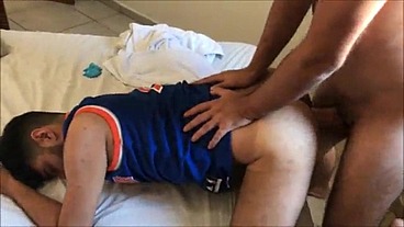 MARCOS GOIANO FODIDO PELO PAUZUDO @MACHODOTADO23CM - BAREBACK CREAMPIE
