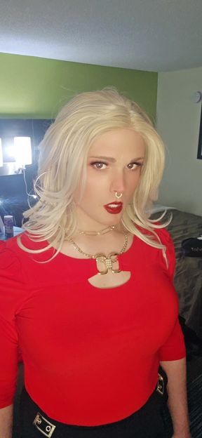 Kylie Rey (shemale) She&#039;s Bad She&#039;s Hottest Smoking Fetish