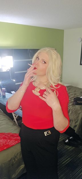 Kylie Rey (shemale) She's Bad She's Hottest Smoking Fetish