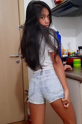 Pee in My Jean Short with Buttplug