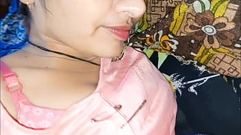 Indian hot and sexi girl was fucked by her boyfriend in doggstyle