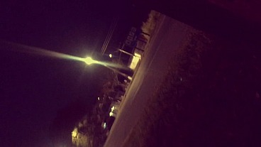 MORADOR DE RUA FODE CUZINHO DA SAFADA EM ESTRADA MOVIMENTADA