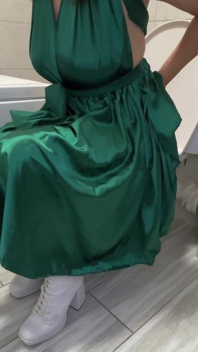 Prom Night Farts - Green Dress &amp; White Heels