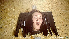 Gorgeous teen 18+ Spreads her Legs to Get It on with Everyone in the club