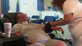 BBW nurse Vicki takes pairs vital signs