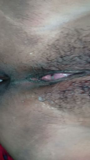 I put my dick in my fat mother-in-law and she ends up very wet