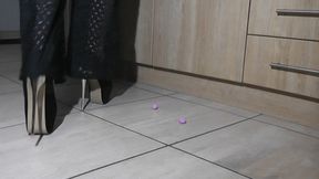 Close up kitchen trample