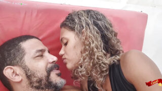 Pompino &#8211; POV anale Film POV di una piccola sgualdrina di 18 anni scopata nel culo