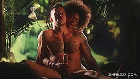 Pussy Lickin & 69-in Deep In The Jungle!