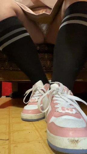 Degradation while taking off shoes and socks