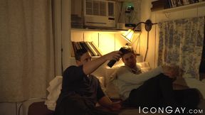 Tobias teases Michael Delray and gets destroyed by his vibrating pipe