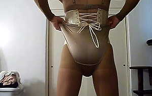 Crossdresser Twink's Panty Playtime