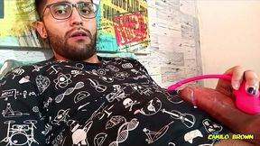 massaging my big uncut cock with a strong vibrator until i peecum a nice one it felt so damn good!