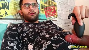 massaging my big uncut cock with a strong vibrator until i peecum a nice one it felt so damn good!