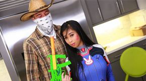 Overwatch halloween disguise fuck with step sister Jade Kush