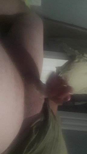 Solo male masterbation while fantasizing