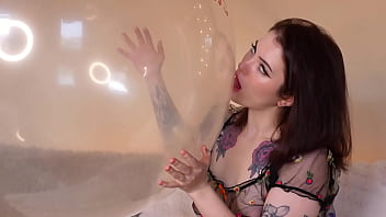 Transparent balloon kissing